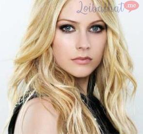 Ảnh nhạc sĩ Avril Lavigne